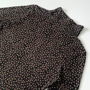Reitmans Cottagecore Ditsy Floral Dark Fairy Turtle Neck Top Whimsigoth Romantic